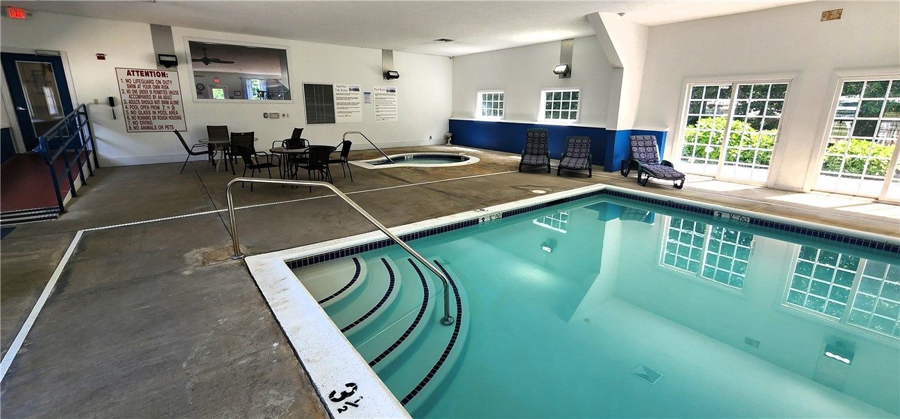 76 Robin Drive Tiverton, RI 02878 - Photo 25 of 30