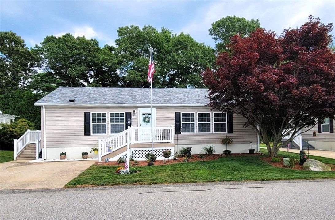 76 Robin Drive Tiverton, RI 02878 - Photo 27 of 30 street view