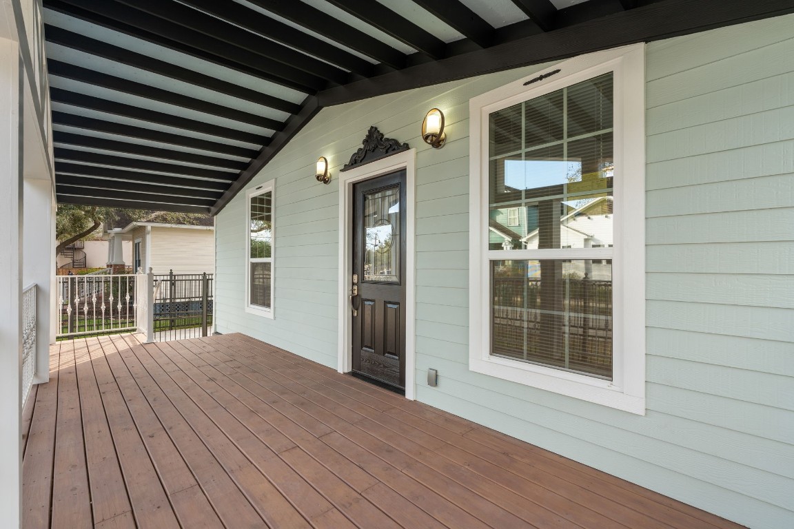 203 Archer Street Houston, TX 77009 - Photo 33 of 43