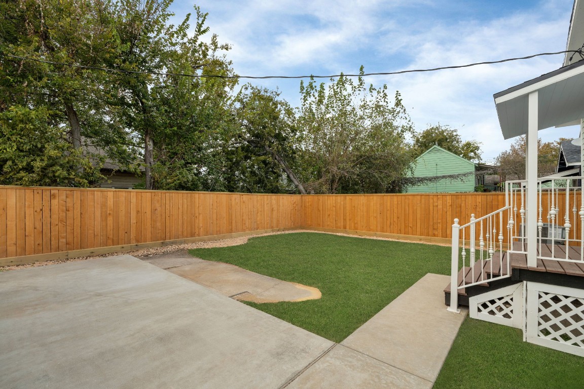 203 Archer Street Houston, TX 77009 - Photo 39 of 43