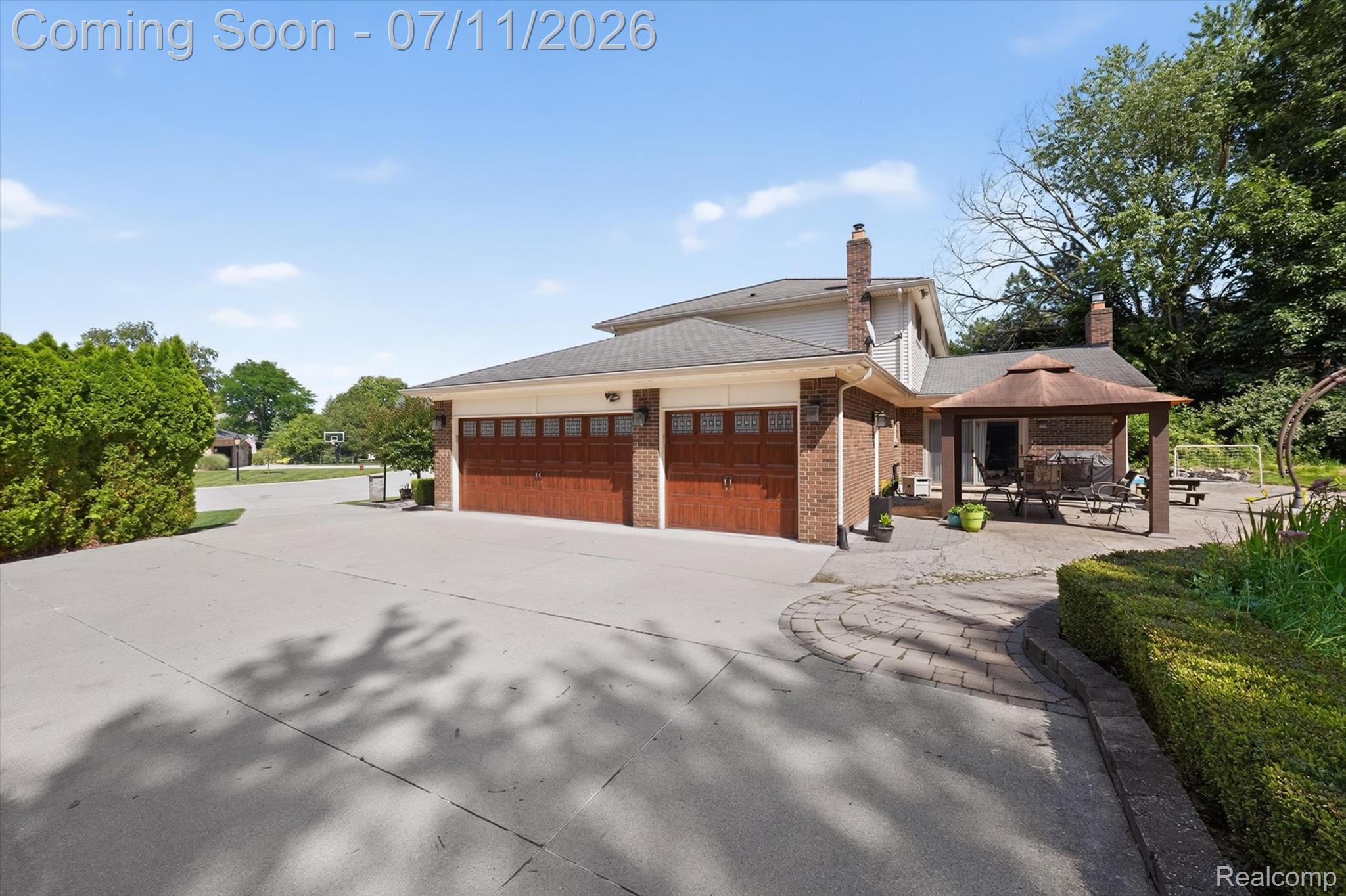 3115 Glengrove Drive Rochester, MI 48309 - Photo 54 of 66 57-3115-Glengrove-Dr-WindowStill-Photography.jpg