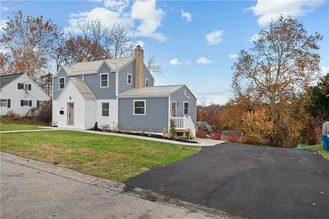 $335,000 | 909 North Avenue, Verona, PA 15147