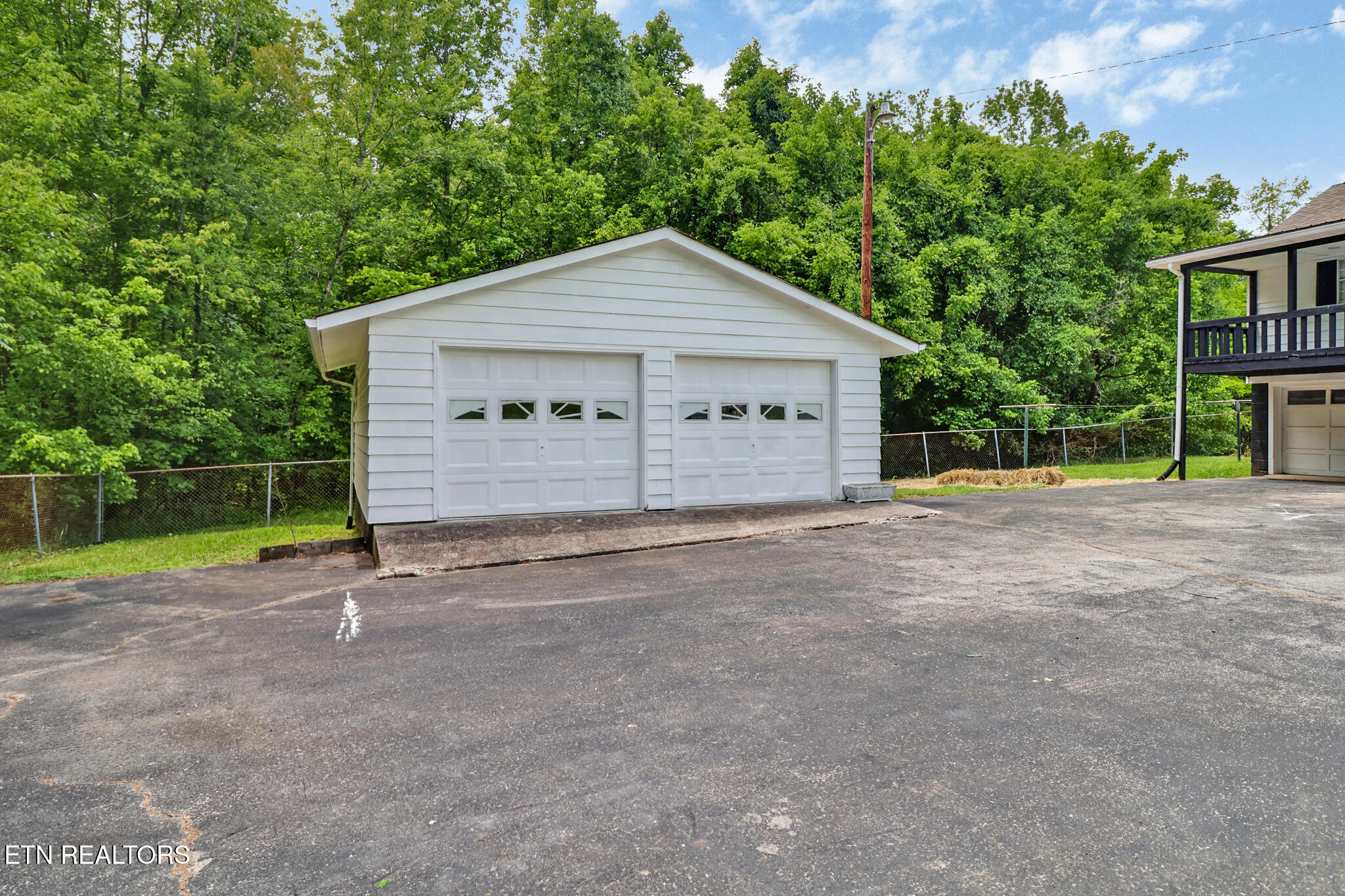 1006 Ruritan Road Harriman, TN 37748 - Photo 5 of 35 img_0032-img_0036