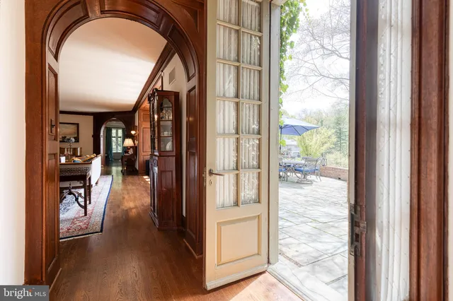 $2,950,000 | 102 Cotswold Road, Baltimore, MD 21210