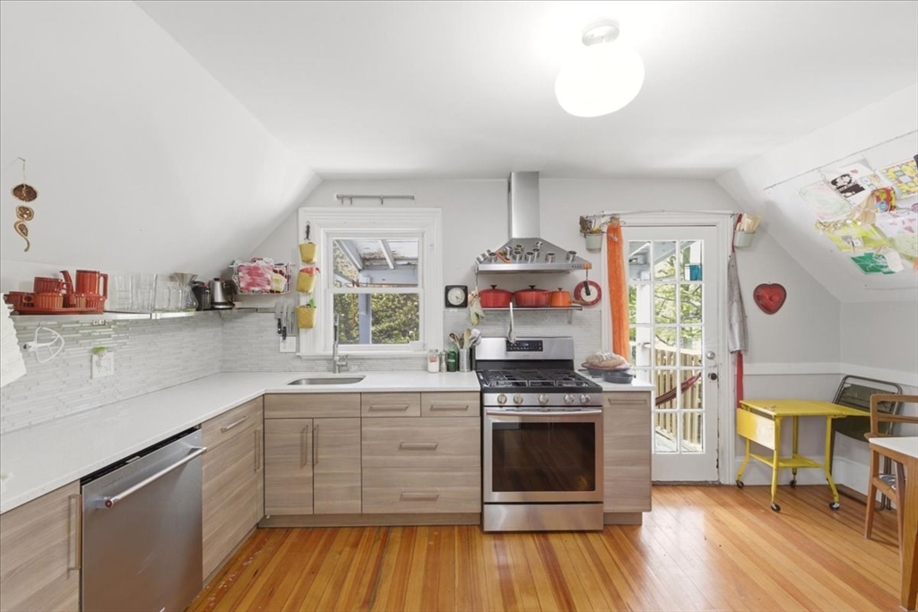 14 Mayfair Street Boston, MA 02119 - Photo 23 of 41 Gallery Image 23