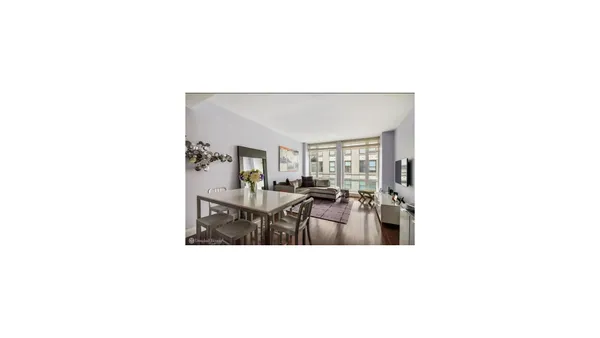 $9,750 | 133 West 22nd Street, Unit 5F | Chelsea