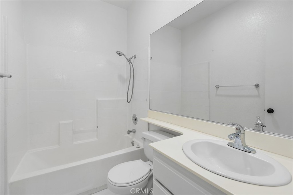 39549 June Temecula, CA 92591 - Photo 13 of 21