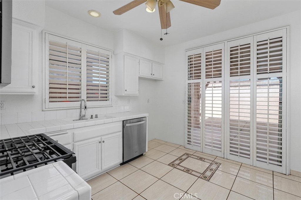 39549 June Temecula, CA 92591 - Photo 8 of 21
