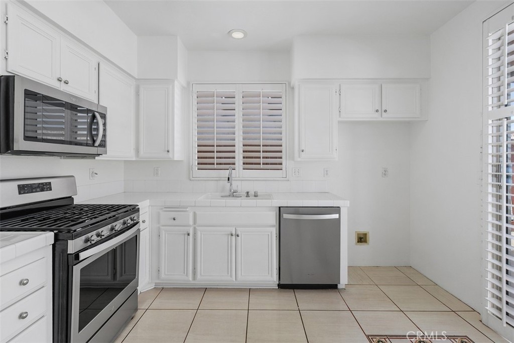 39549 June Temecula, CA 92591 - Photo 9 of 21