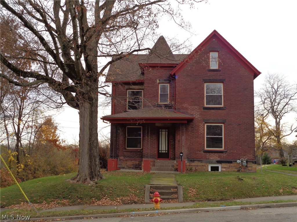 807 Cherry Road Northwest Massillon, OH 44647 - Photo 1 of 12 Gallery Image 1
