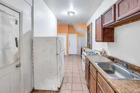 $1,089,000 | 31-13 12th Street | Astoria
