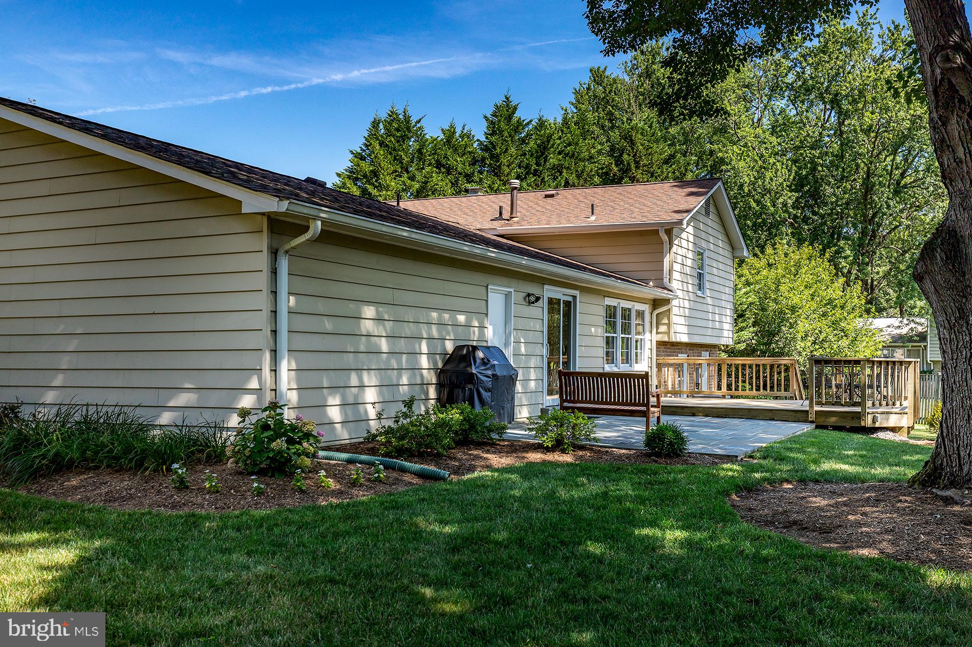 2407 Rocky Branch Road Vienna, VA 22181 - Photo 29 of 39 Gallery Image 29