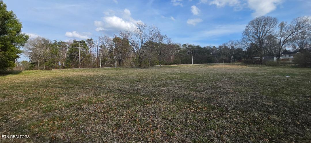 Lafayette Drive Oak Ridge, TN 37830 - Photo 2 of 11 thumbnail (2)