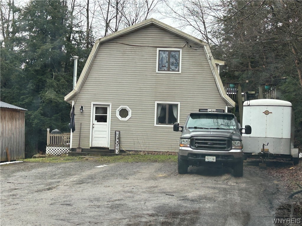 Exterior front, plenty of parking