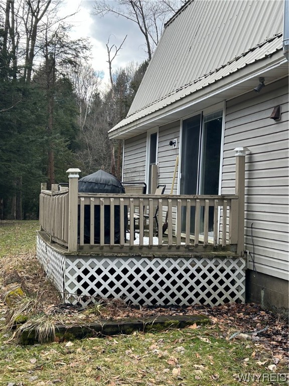 11401 Partridge Road Holland, NY 14080 - Photo 25 of 26 Side view , deck