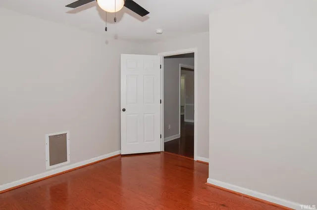 an empty room with window