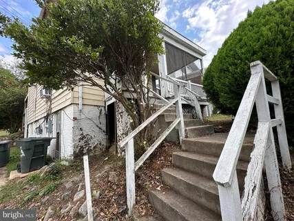 $449,900 | 2628 Myrtle Avenue Northeast, Washington, DC 20018