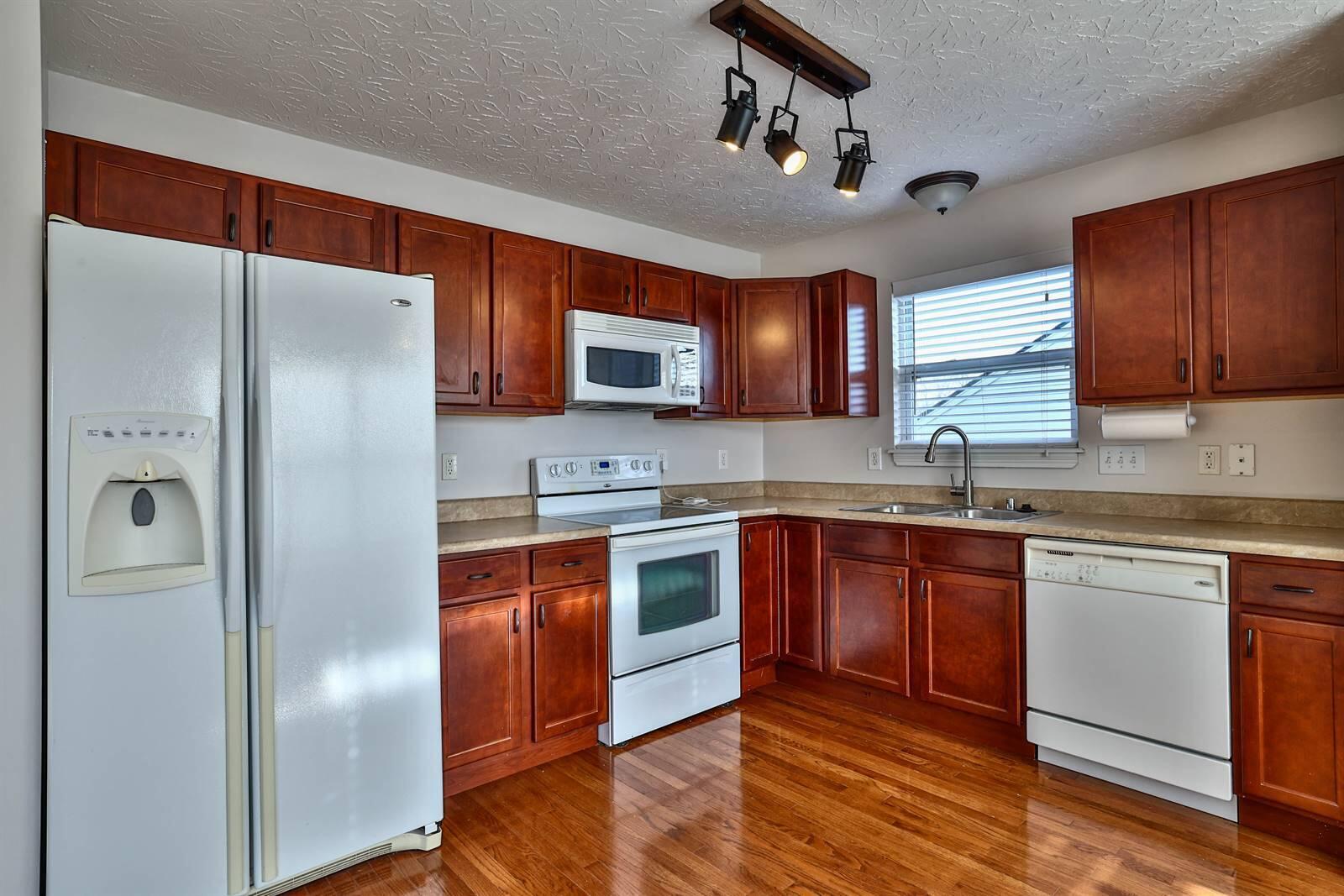 1609 Raintree Court Elsmere, KY 41018 - Photo 17 of 43 Gallery Image 17