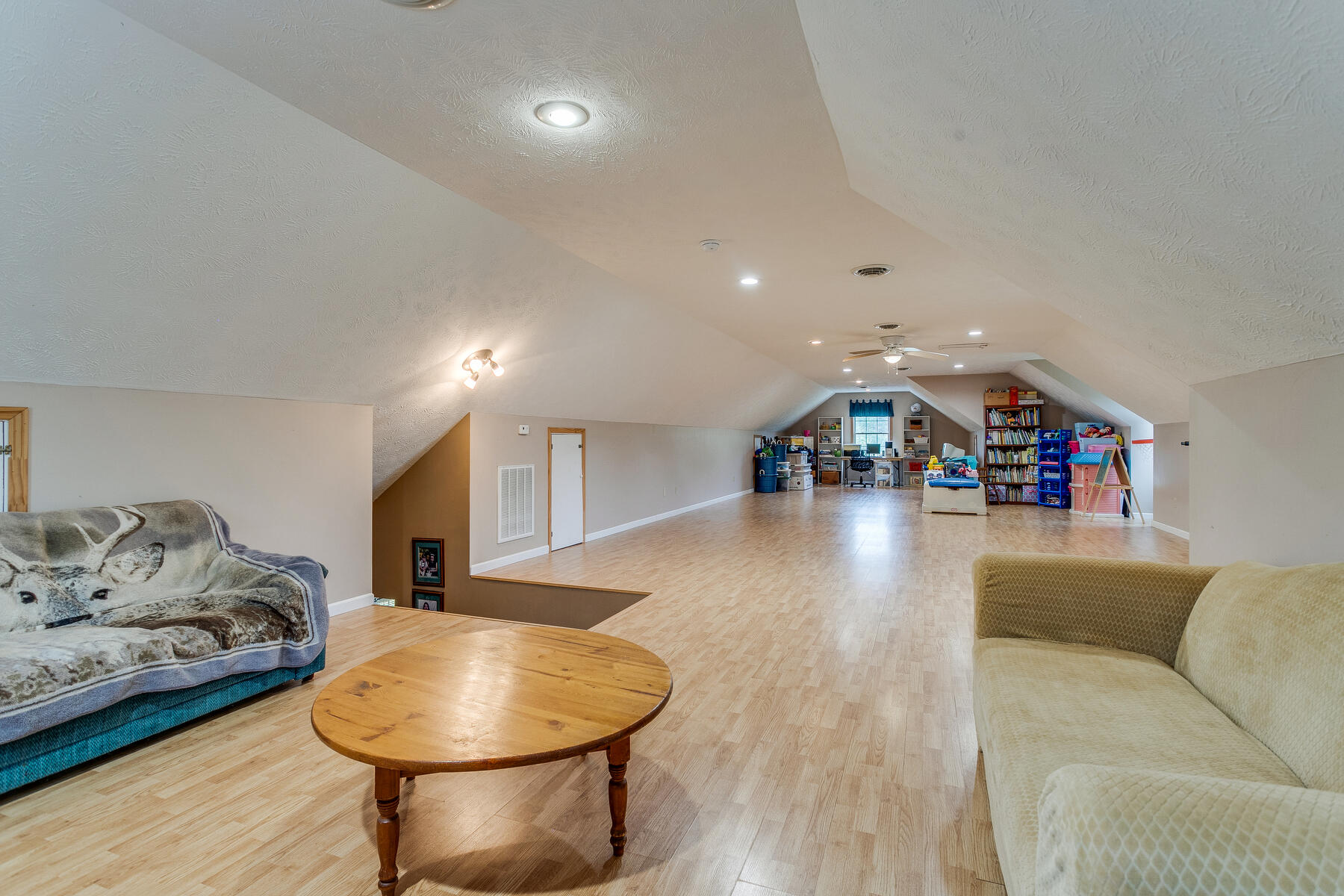 343 Ford Road Kingsport, TN 37663 - Photo 42 of 57 041