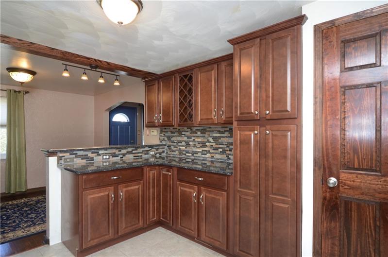 504 East Garden Road Pittsburgh, PA 15227 - Photo 9 of 19 Gallery Image 9