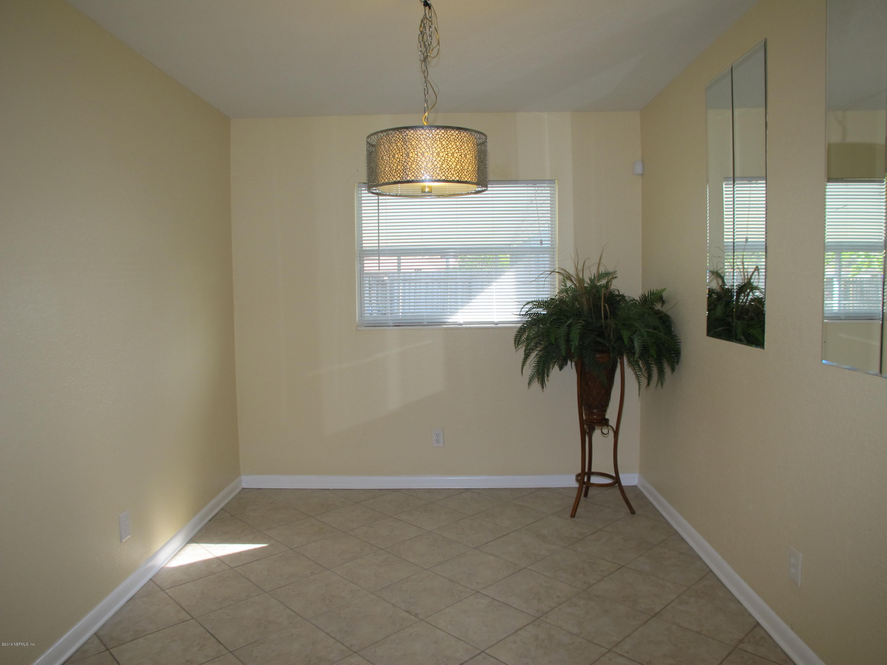 7819 Austin Road Jacksonville, FL 32244 - Photo 7 of 28 Dining Room View 2