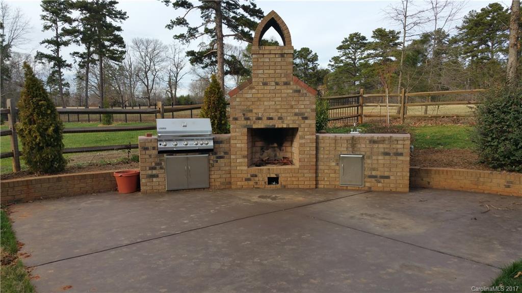 2909 Lake Shore Road South Denver, NC 28037 - Photo 3 of 22 Gallery Image 3