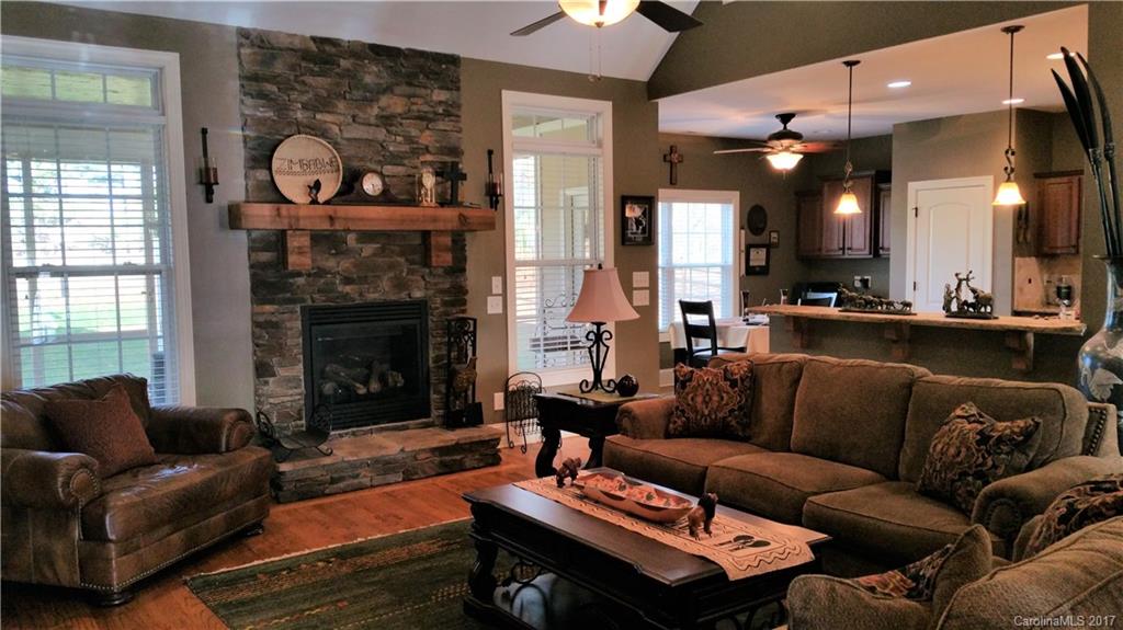 2909 Lake Shore Road South Denver, NC 28037 - Photo 7 of 22 Gallery Image 7