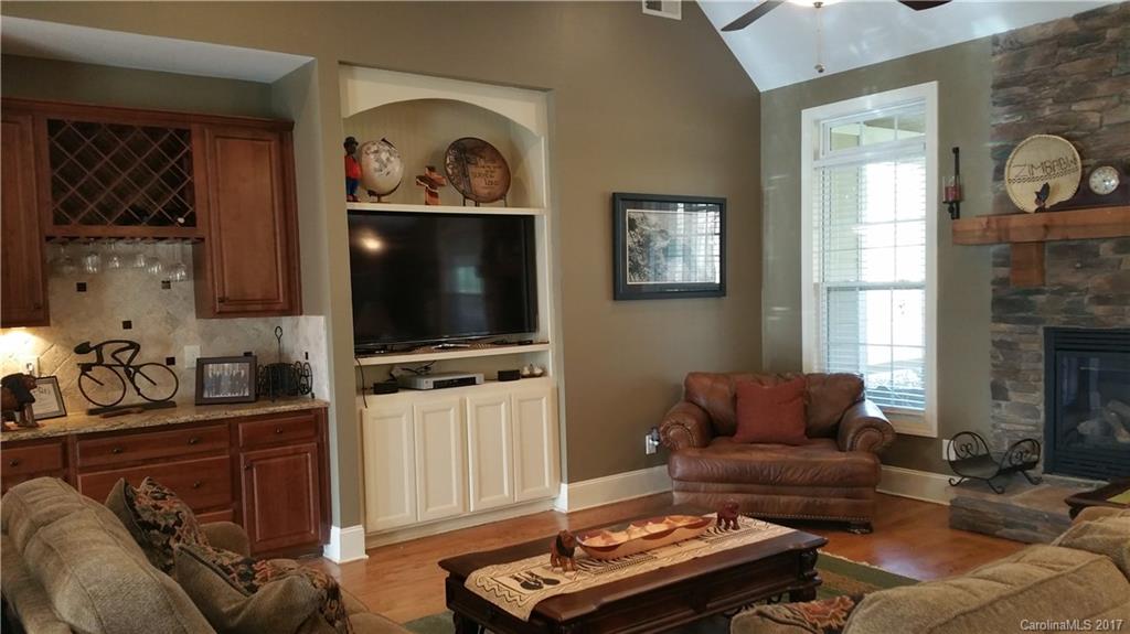 2909 Lake Shore Road South Denver, NC 28037 - Photo 8 of 22 Gallery Image 8
