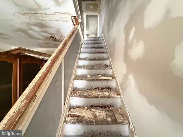 a view of living room