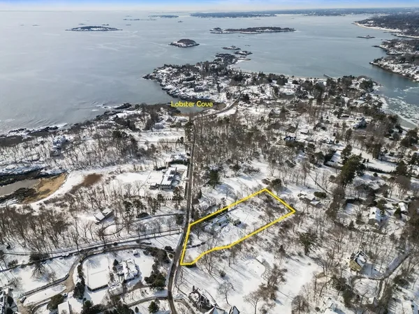 $2,995,000 | 25 Masconomo Street, Manchester, MA 01944