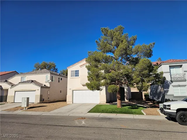$2,395 | 3732 Shimmering Creek Avenue, North Las Vegas, NV 89031
