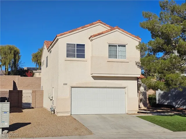 $2,395 | 3732 Shimmering Creek Avenue, North Las Vegas, NV 89031