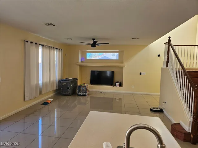 $2,395 | 3732 Shimmering Creek Avenue, North Las Vegas, NV 89031