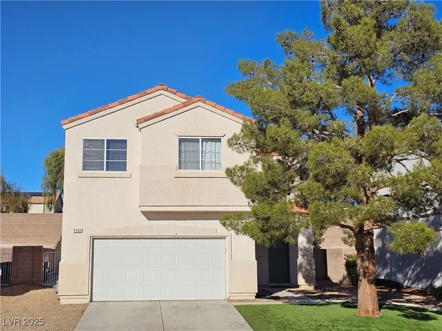 $2,395 | 3732 Shimmering Creek Avenue, North Las Vegas, NV 89031