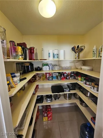 $2,395 | 3732 Shimmering Creek Avenue, North Las Vegas, NV 89031