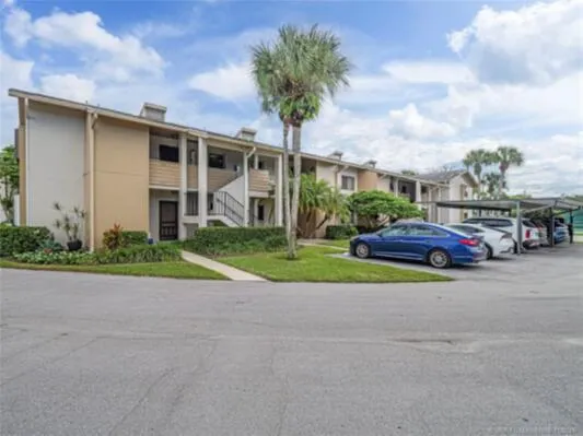 $2,100 | 3001 Southeast Aster Lane, Unit 908, Stuart, FL 34994