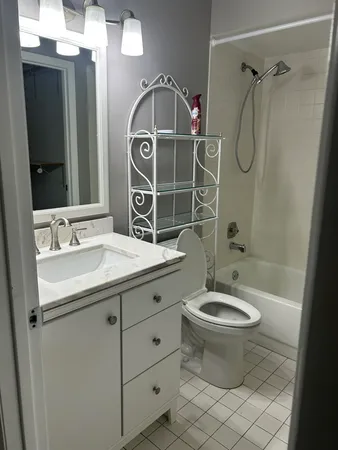 $2,100 | 3001 Southeast Aster Lane, Unit 908, Stuart, FL 34994