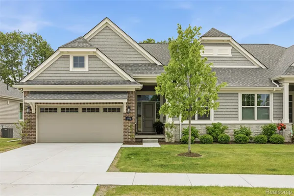 $669,900 | 3775 Druid Drive, Brighton, MI 48114