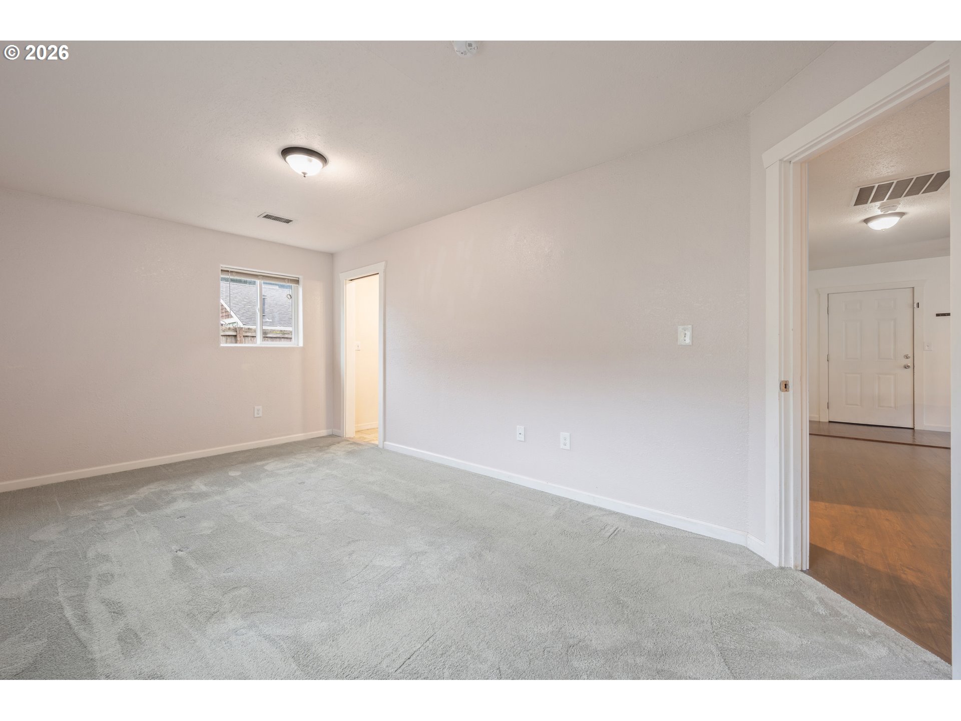 246 South 70th Street Springfield, OR 97478 - Photo 13 of 27