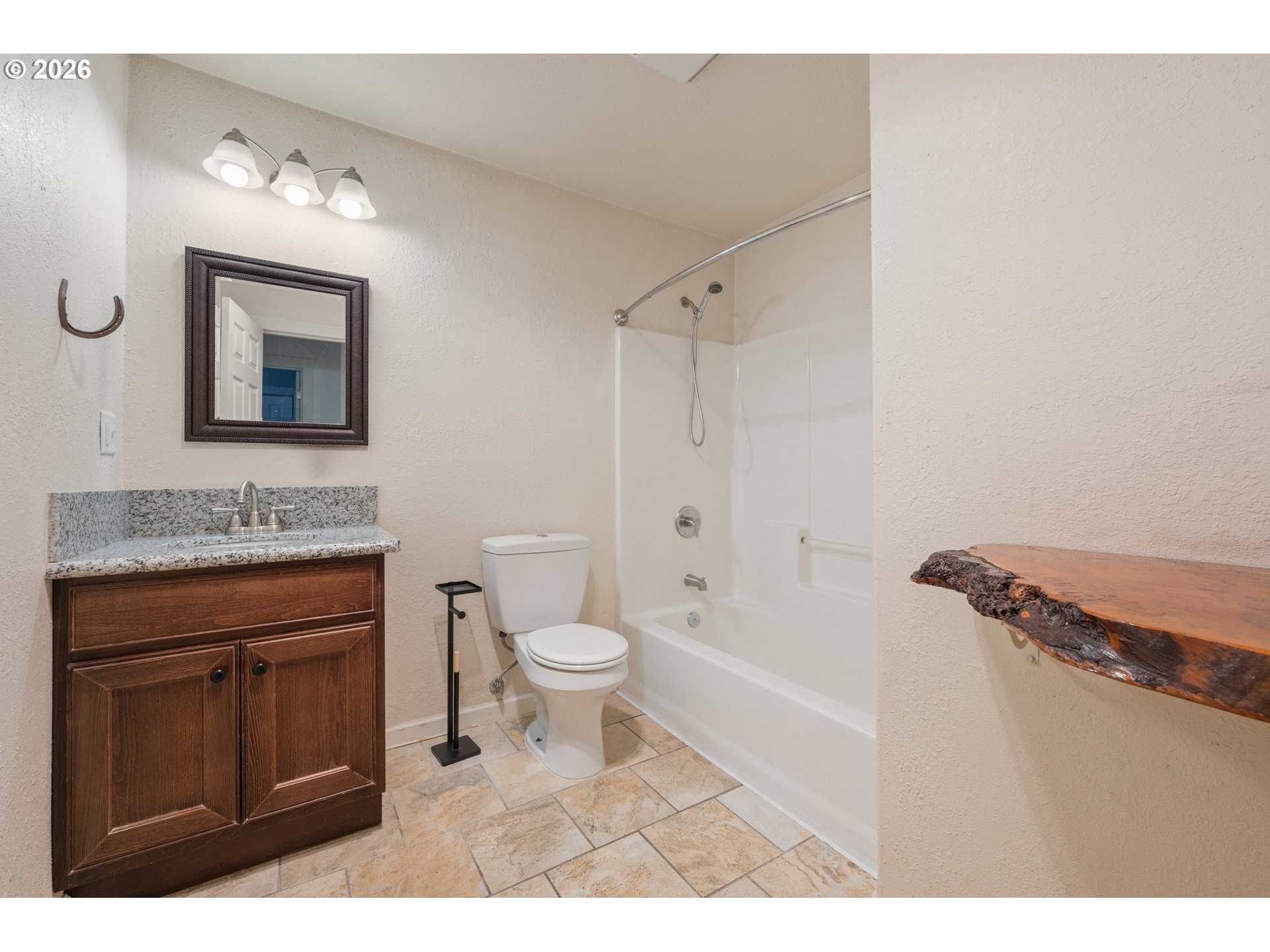 246 South 70th Street Springfield, OR 97478 - Photo 20 of 27