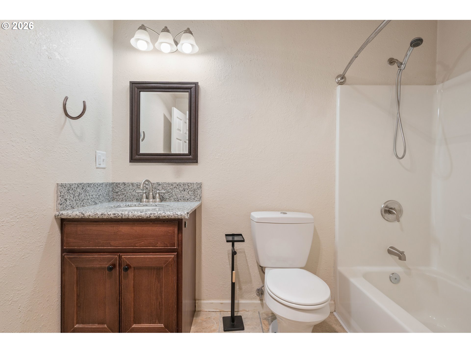 246 South 70th Street Springfield, OR 97478 - Photo 21 of 27