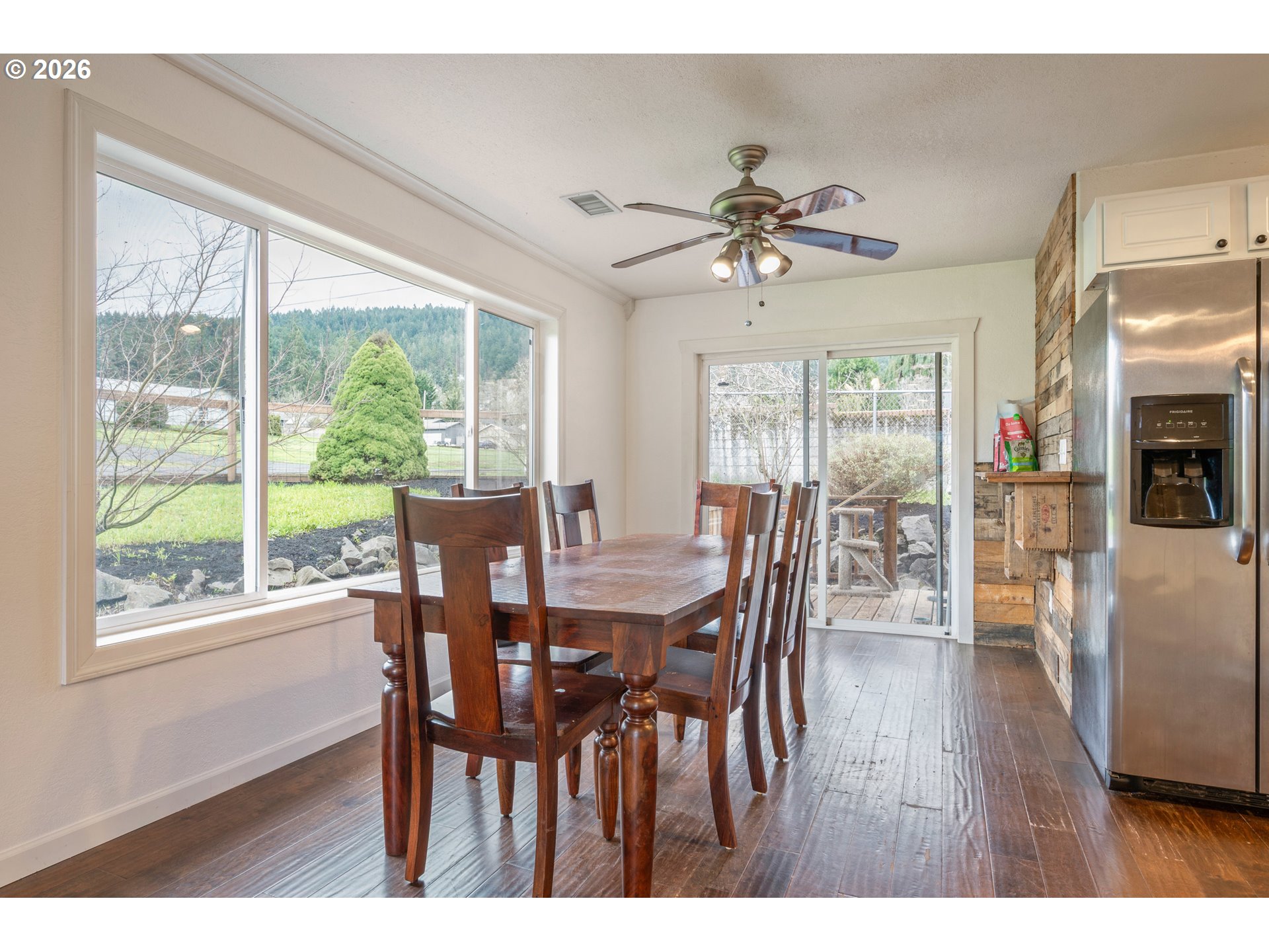 246 South 70th Street Springfield, OR 97478 - Photo 10 of 27