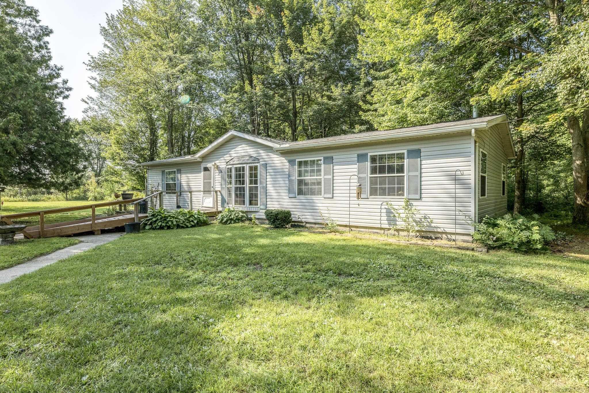 2440 Phipps Road Applegate, MI 48401 - Photo 7 of 51