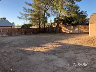 320 West Felspar Avenue Ridgecrest, CA 93555 - Photo 8 of 25