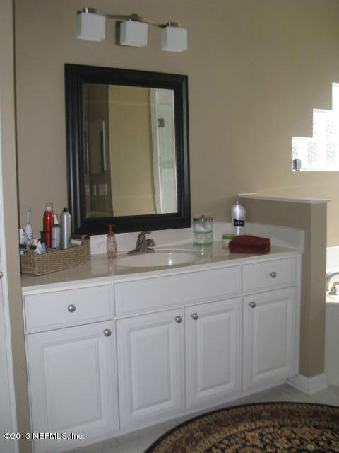 1650 Mccaul Road Jacksonville, FL 32220 - Photo 20 of 40 20 left vanity