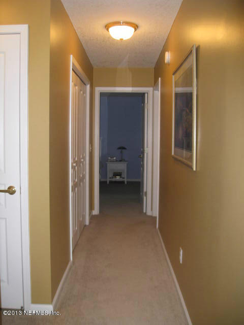 1650 Mccaul Road Jacksonville, FL 32220 - Photo 28 of 40 28 hallway
