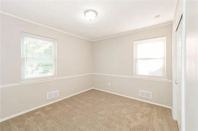 $1,880 | 524 Stacey Drive, Belton, MO 64012