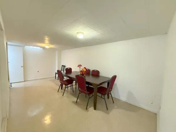 $285,000 | 1400 Sherwood Court, Dearborn, MI 48124