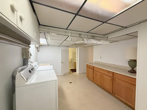 $285,000 | 1400 Sherwood Court, Dearborn, MI 48124