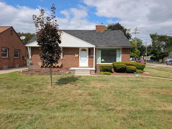 $285,000 | 1400 Sherwood Court, Dearborn, MI 48124